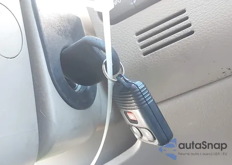 2004 Ford F-150 Lariat/Xlt from USA, damaged, VIN 1FTPW12514KB93801